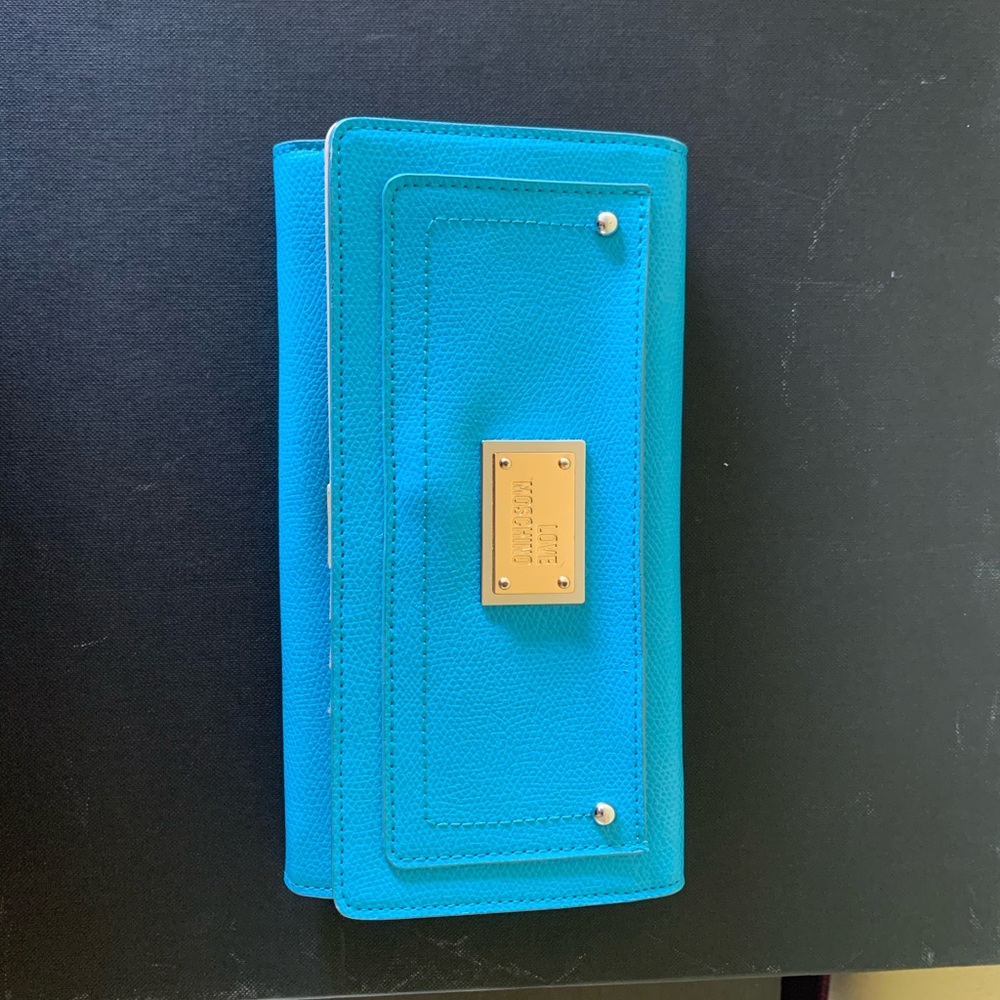 NEW LOVE MOSCHINO WALLET